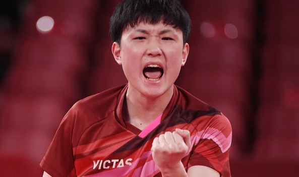 波兰队鏖战中国队，奥恰洛夫扛起全队