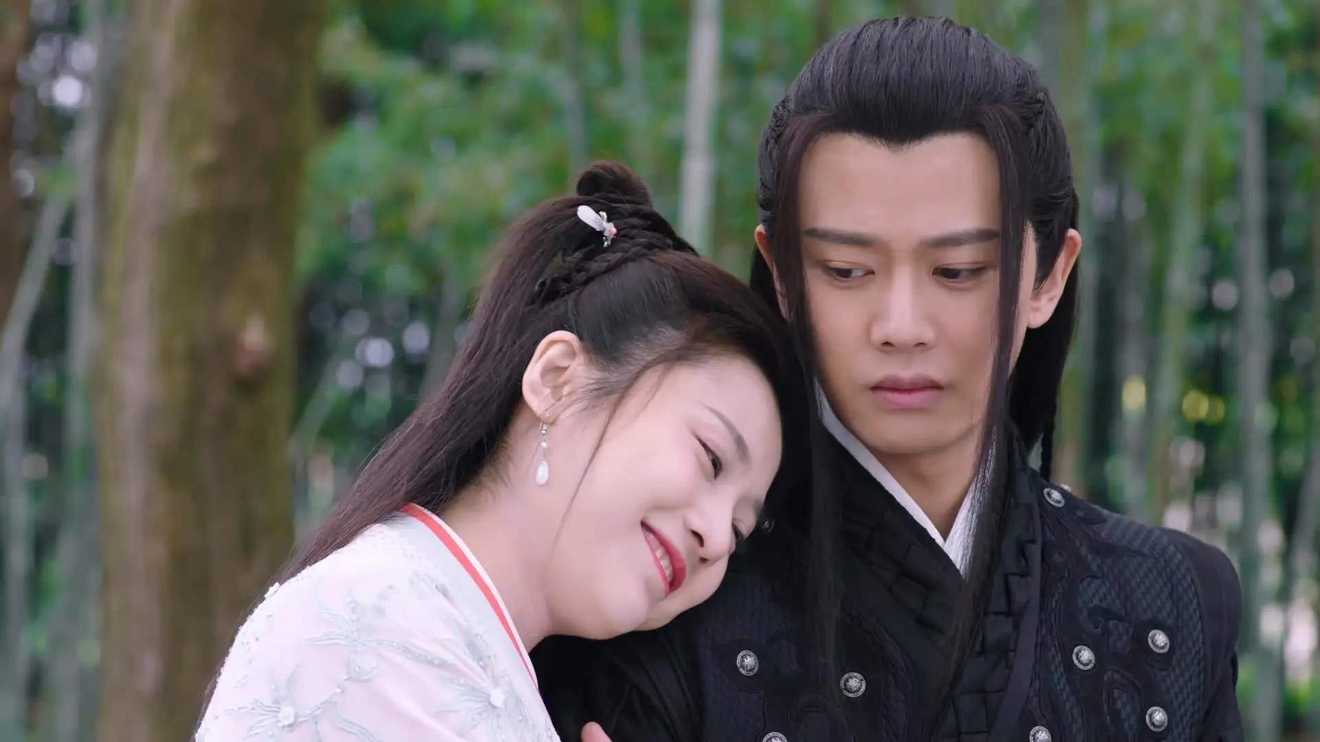 哈斯绝境反击险胜索伯，塞恩斯不可能的超车燃爆伊莫拉！